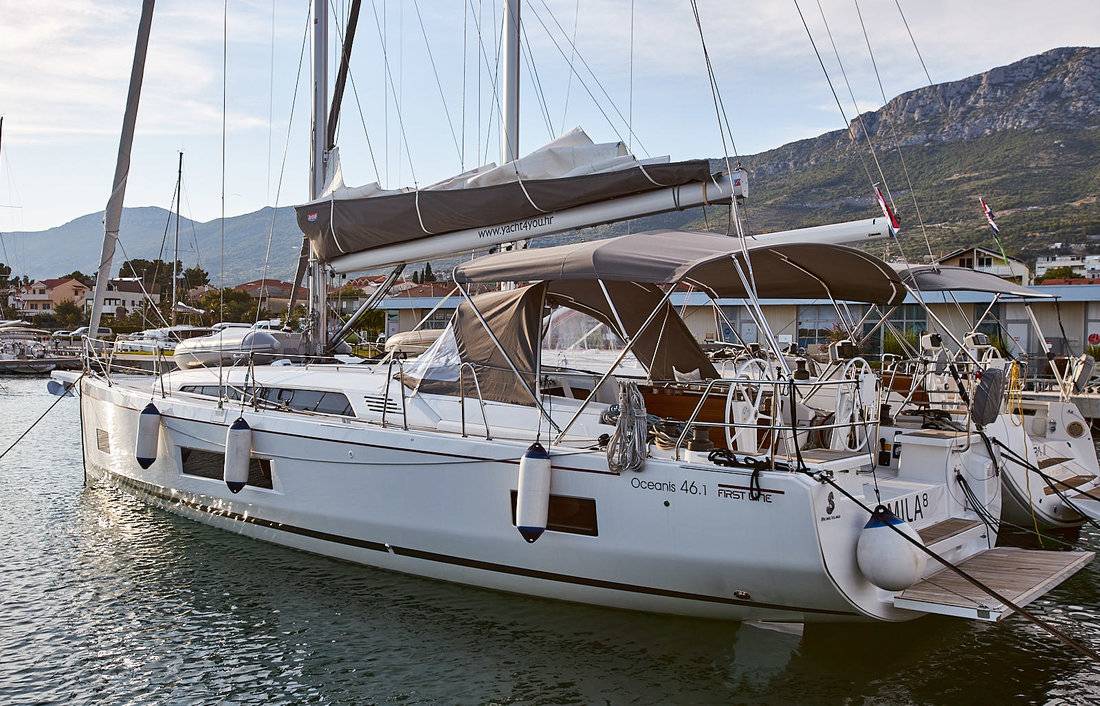 Oceanis 46.1, Mila 8 | Yacht Charter Croatia
