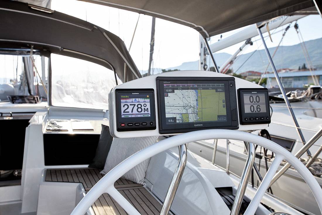 Oceanis 46.1, Mila 8 | Yacht Charter Croatia