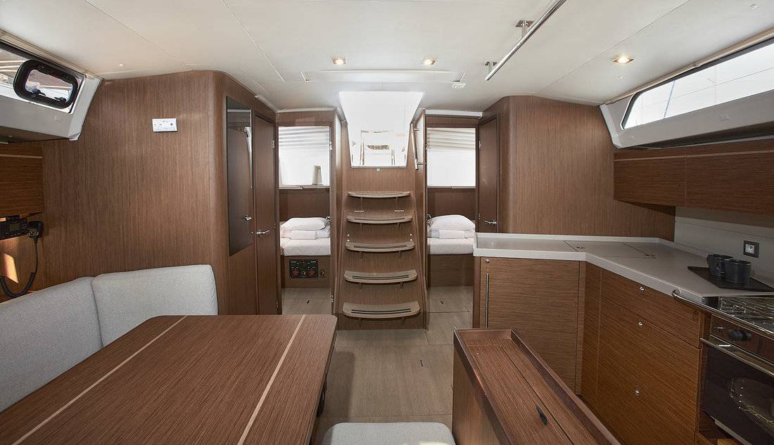 Oceanis 46.1, Mila 8 | Yacht Charter Croatia