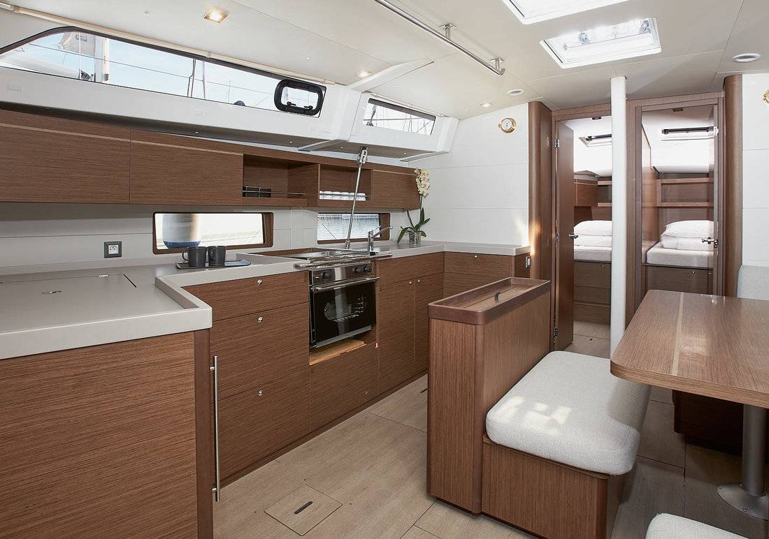 Oceanis 46.1, Mila 8 | Yacht Charter Croatia