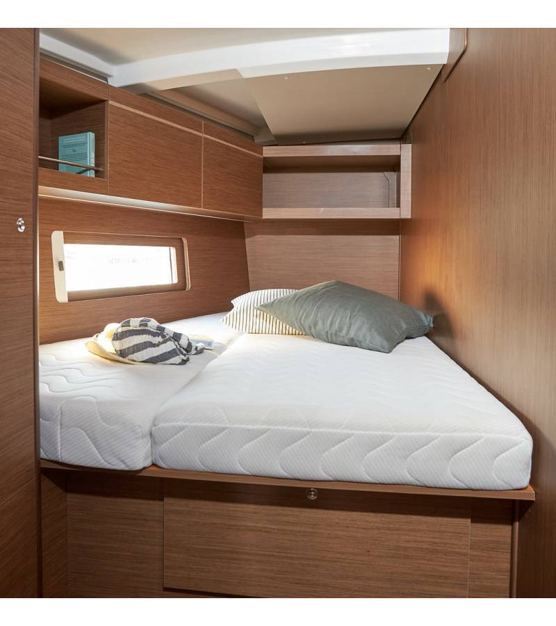 Oceanis 46.1, Mila 8 | Yacht Charter Croatia