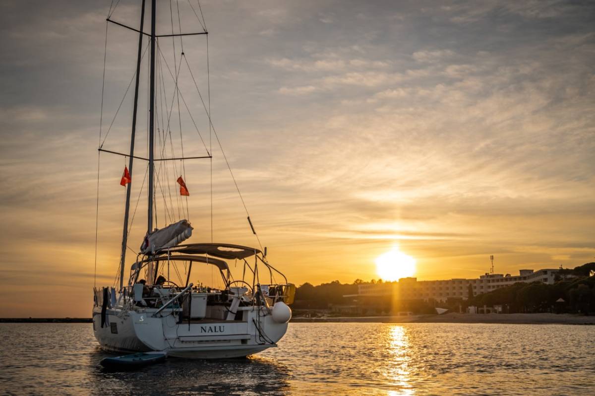 Oceanis 46.1, Nalu | Yacht Charter Croatia