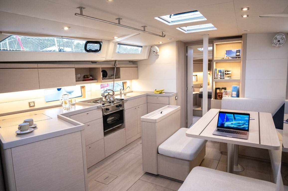 Oceanis 46.1, Nalu | Yacht Charter Croatia