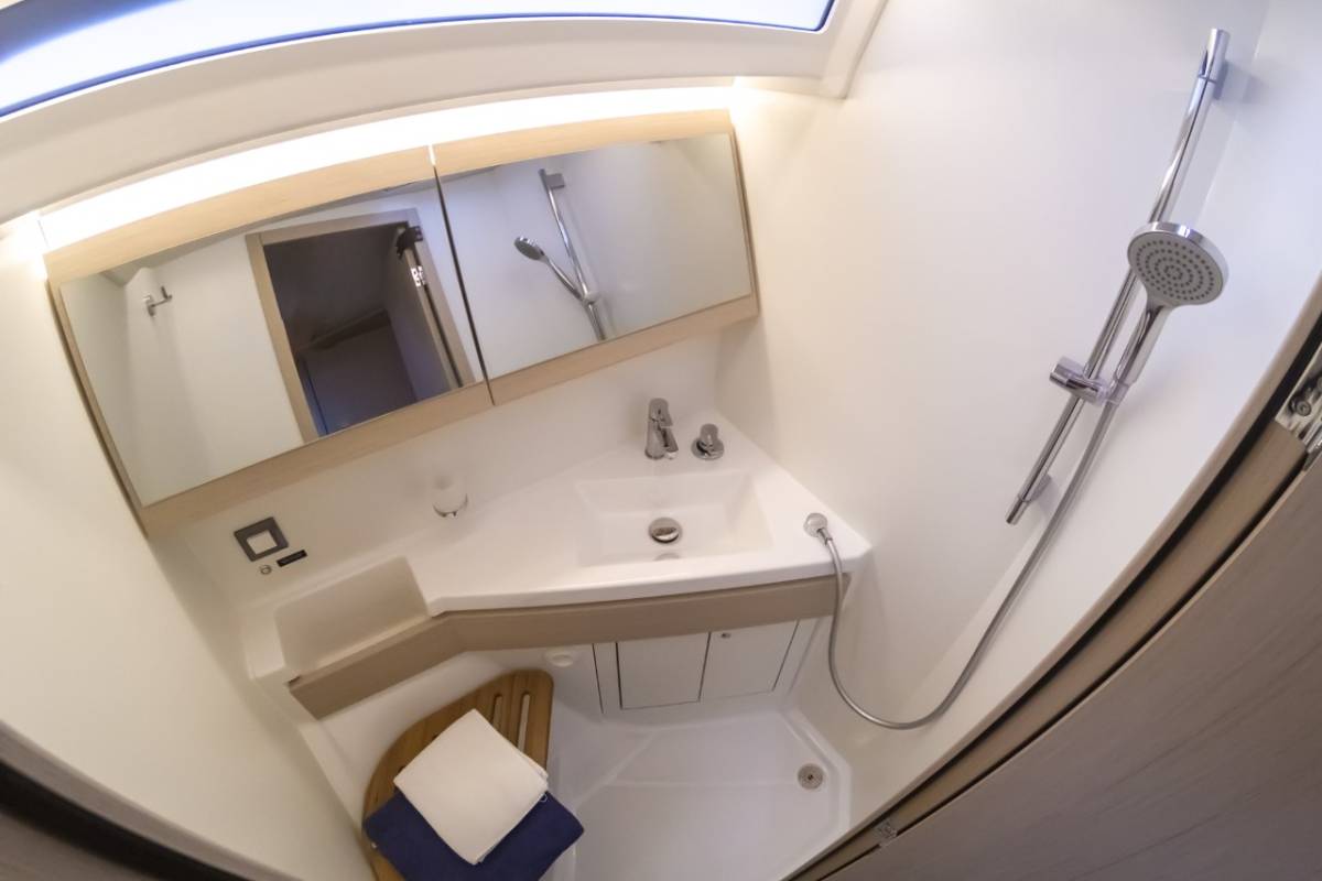 Oceanis 46.1, Nalu | Yacht Charter Croatia
