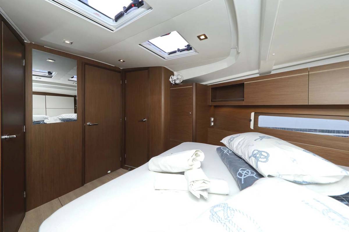 Oceanis 46.1, Maya | Yacht Charter Croatia