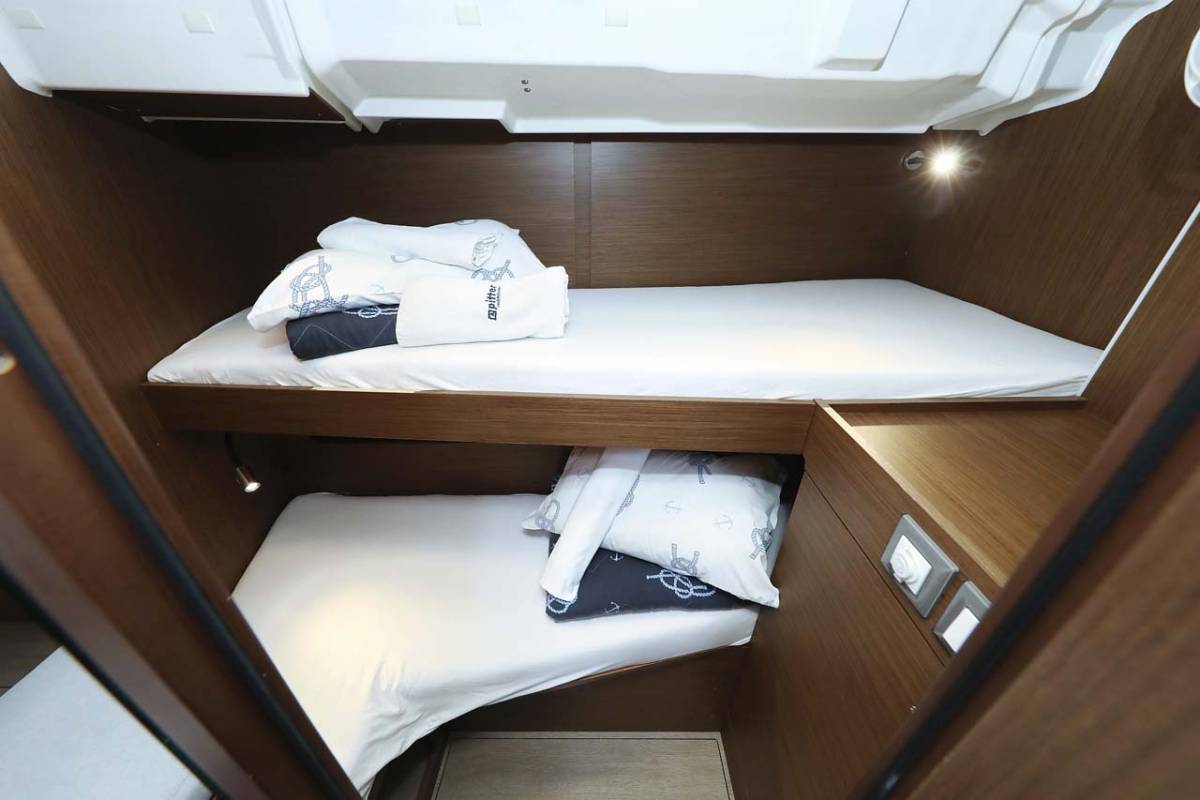 Oceanis 46.1, Maya | Yacht Charter Croatia