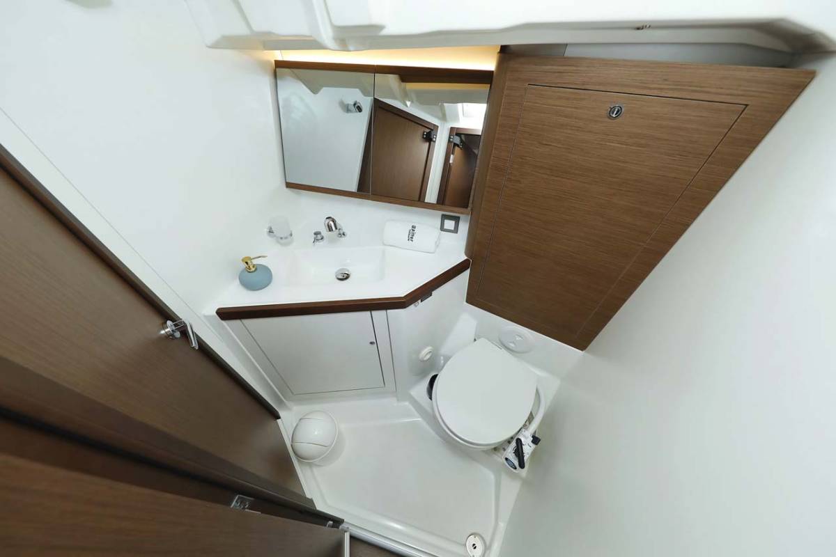 Oceanis 46.1, Maya | Yacht Charter Croatia