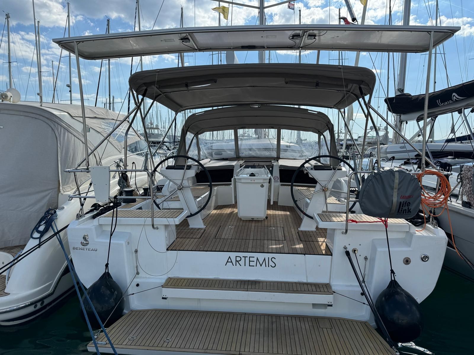 Oceanis 46.1, Artemis | Yacht Charter Croatia
