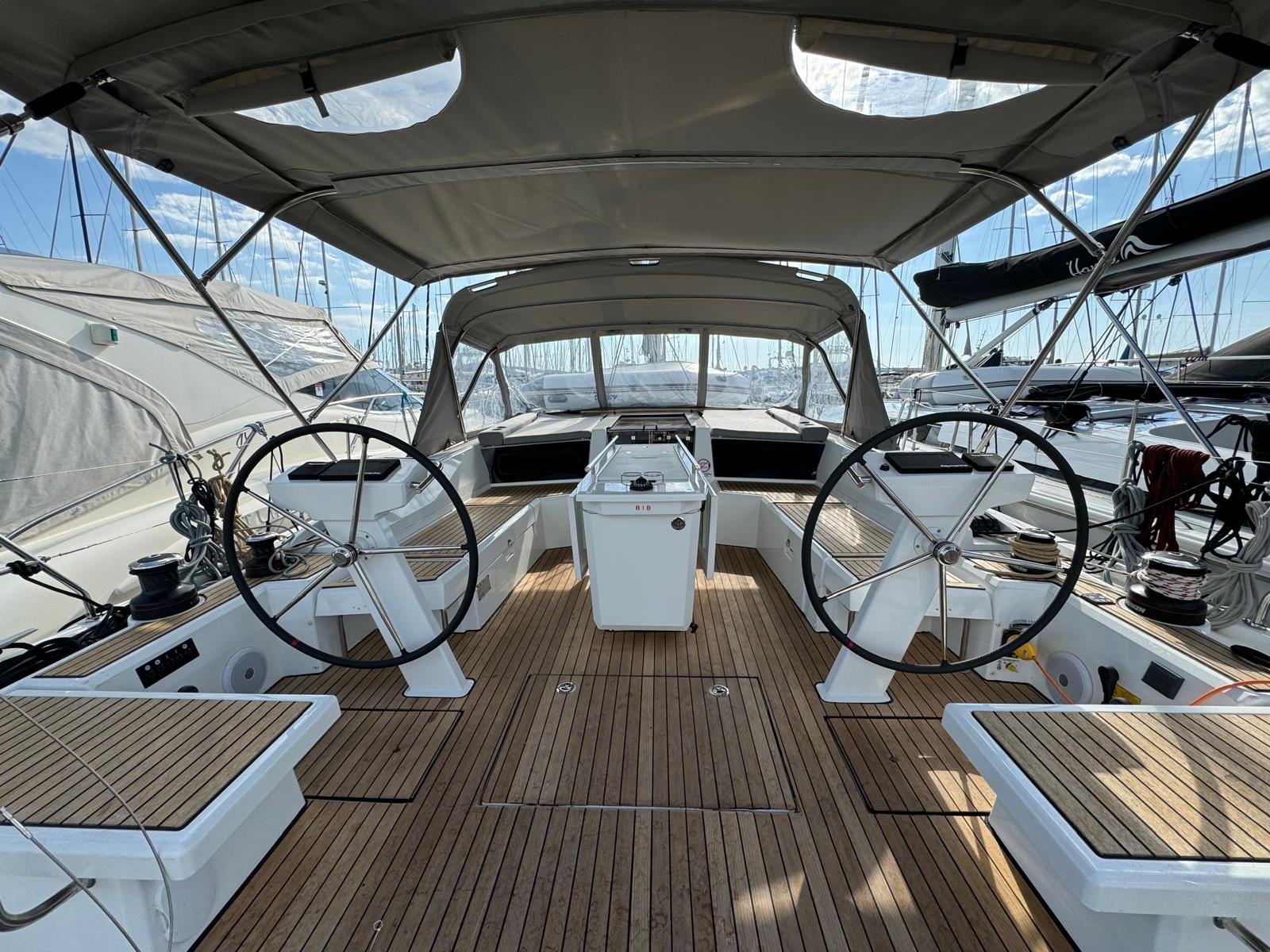 Oceanis 46.1, Miraculix | Yacht Charter Croatia