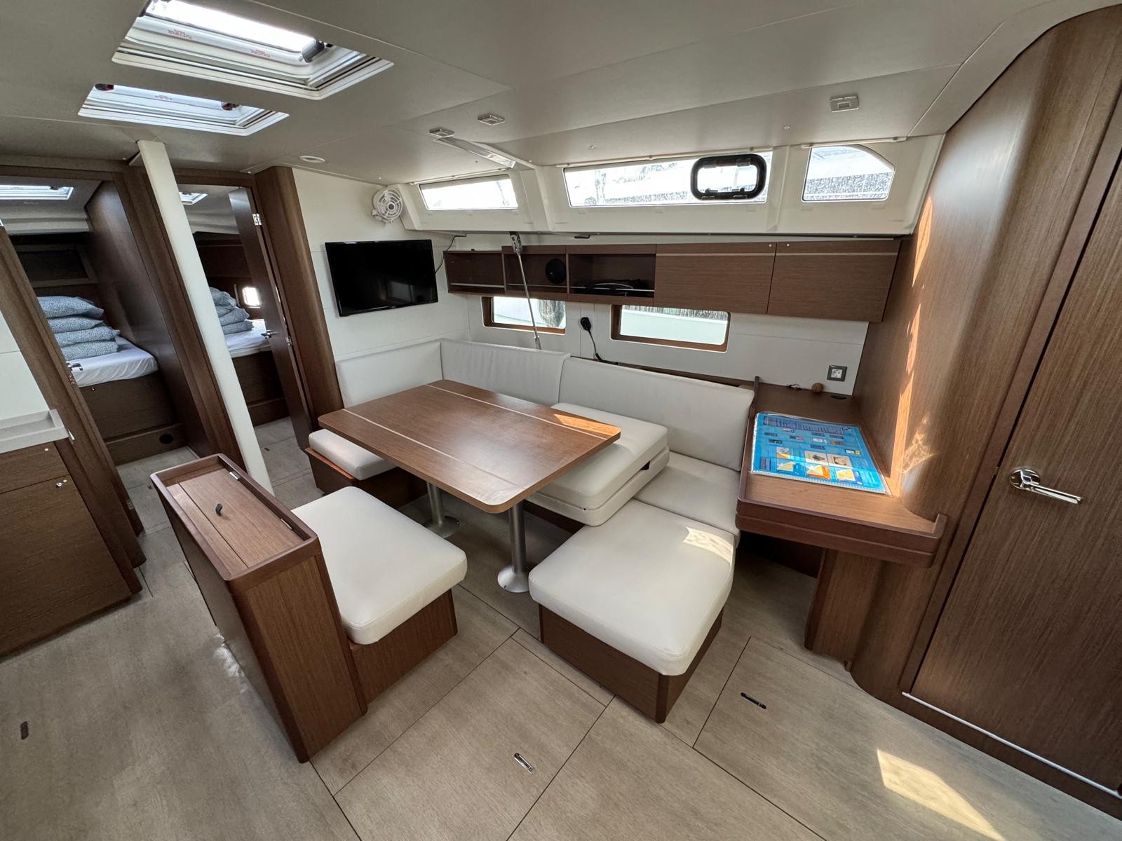 Oceanis 46.1, Miraculix | Yacht Charter Croatia