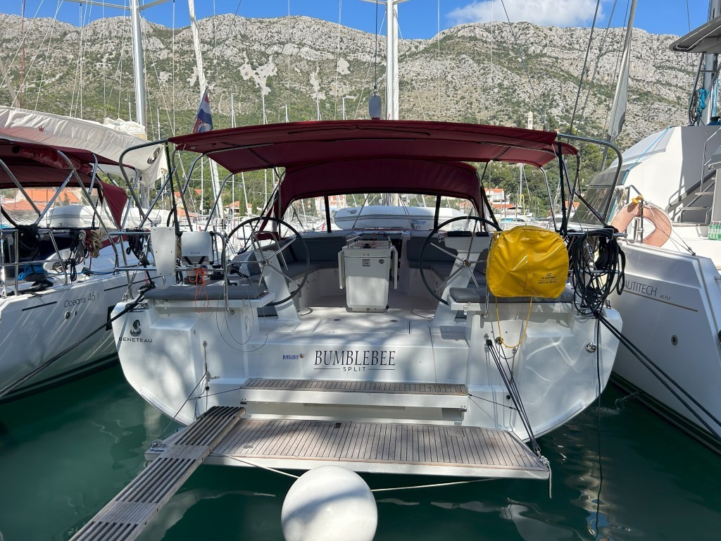Oceanis 46.1, Bumblebee | Yacht Charter Croatia