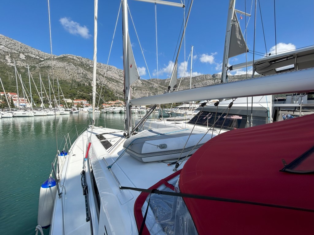 Oceanis 46.1, Bumblebee | Yacht Charter Croatia