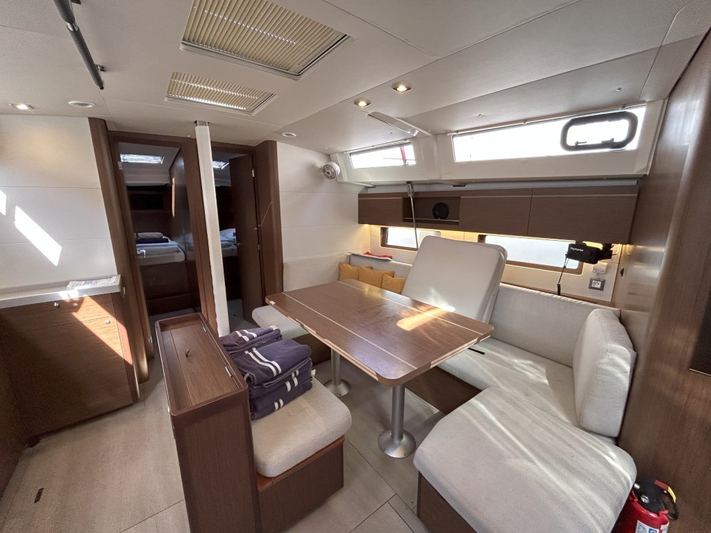 Oceanis 46.1, Bumblebee | Yacht Charter Croatia