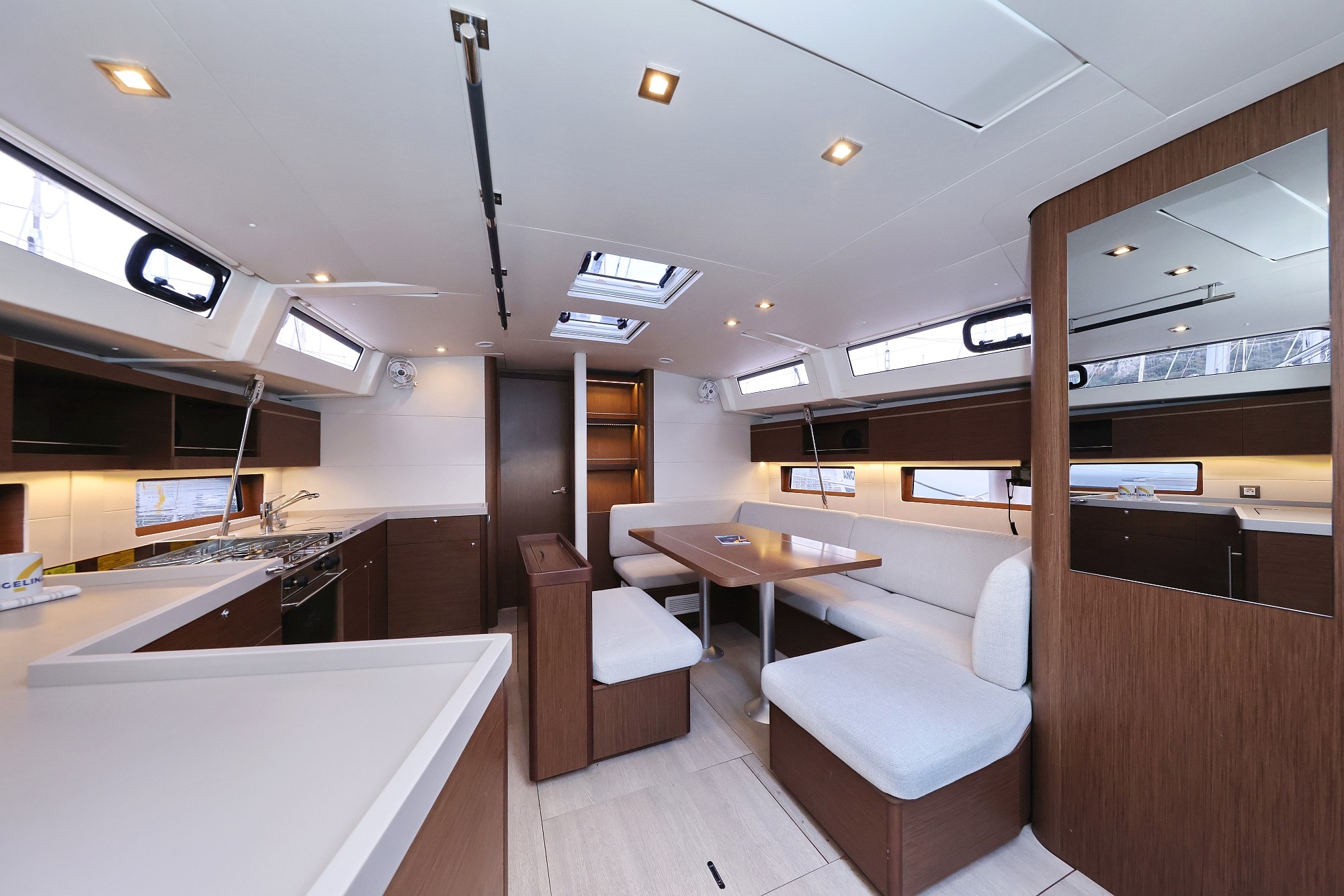 Oceanis 46.1, Zeppelin | Yacht Charter Croatia
