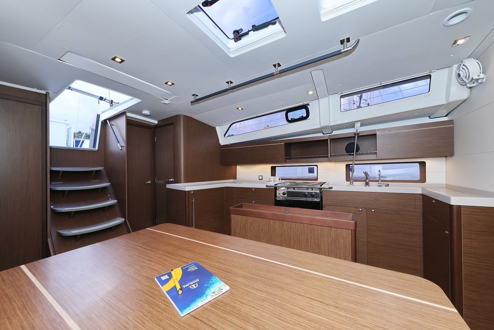 Oceanis 46.1, Zeppelin | Yacht Charter Croatia