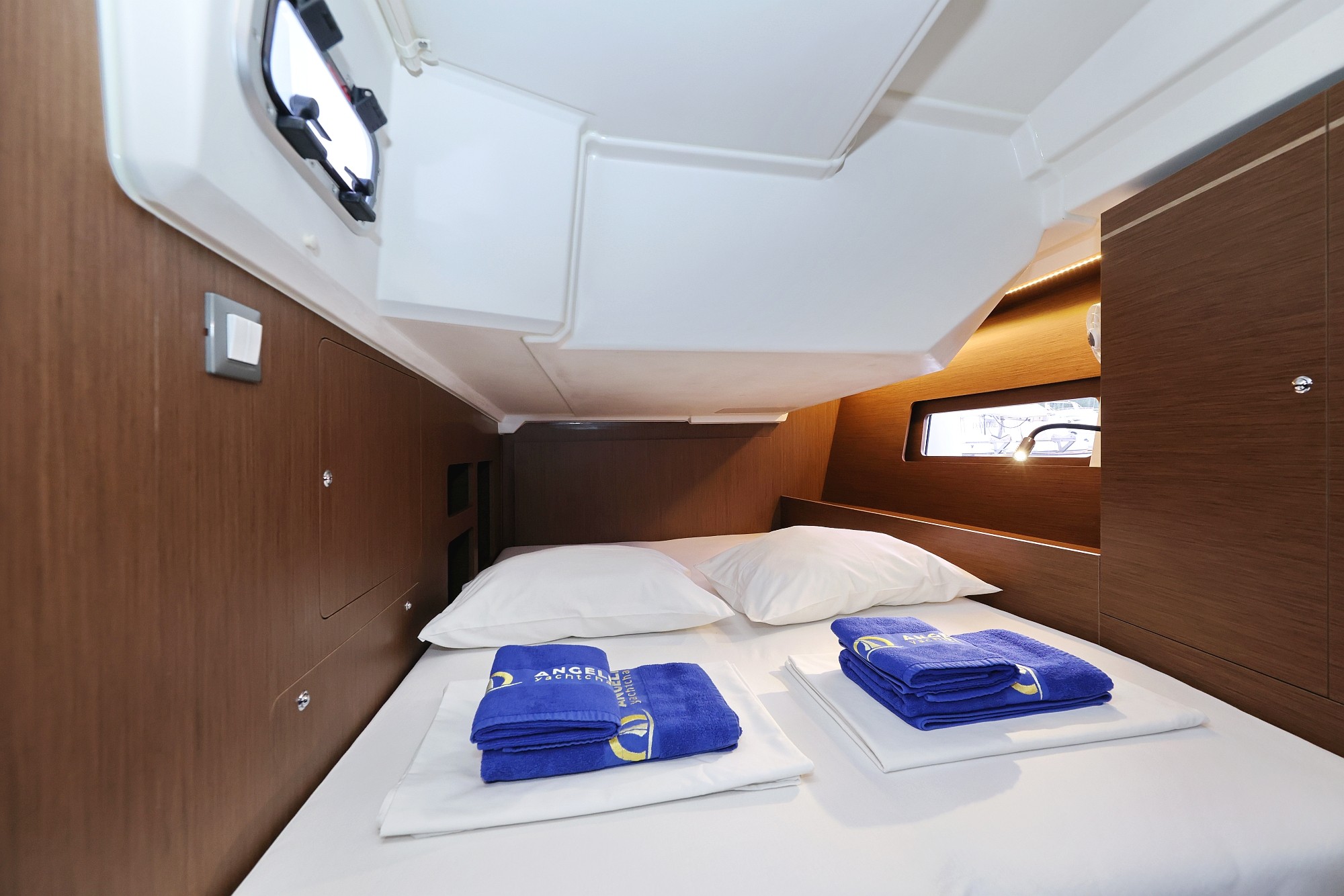 Oceanis 46.1, Zeppelin | Yacht Charter Croatia