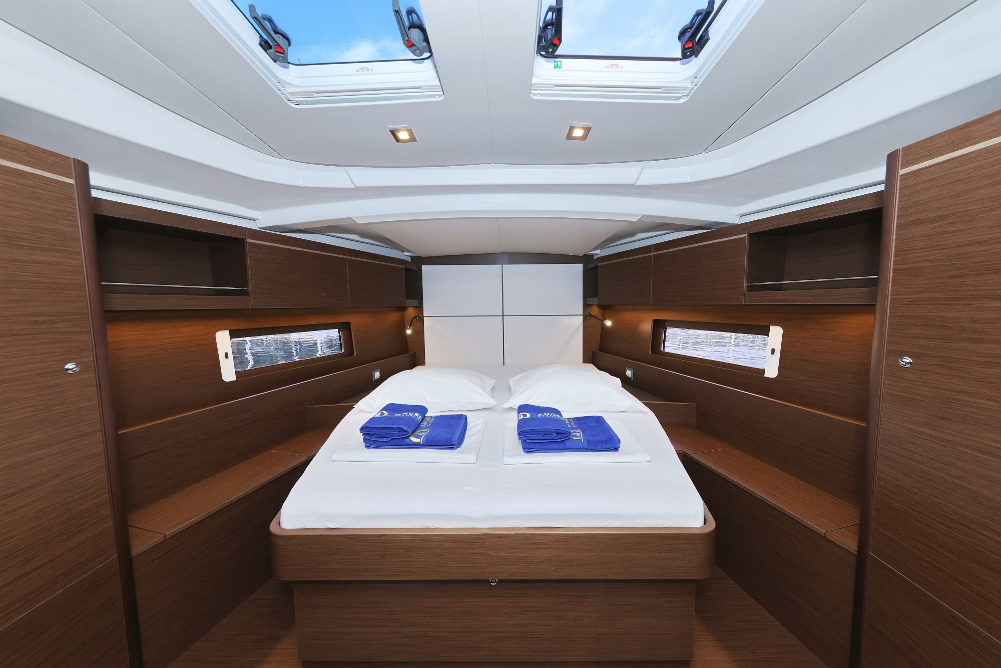 Oceanis 46.1, Zeppelin | Yacht Charter Croatia