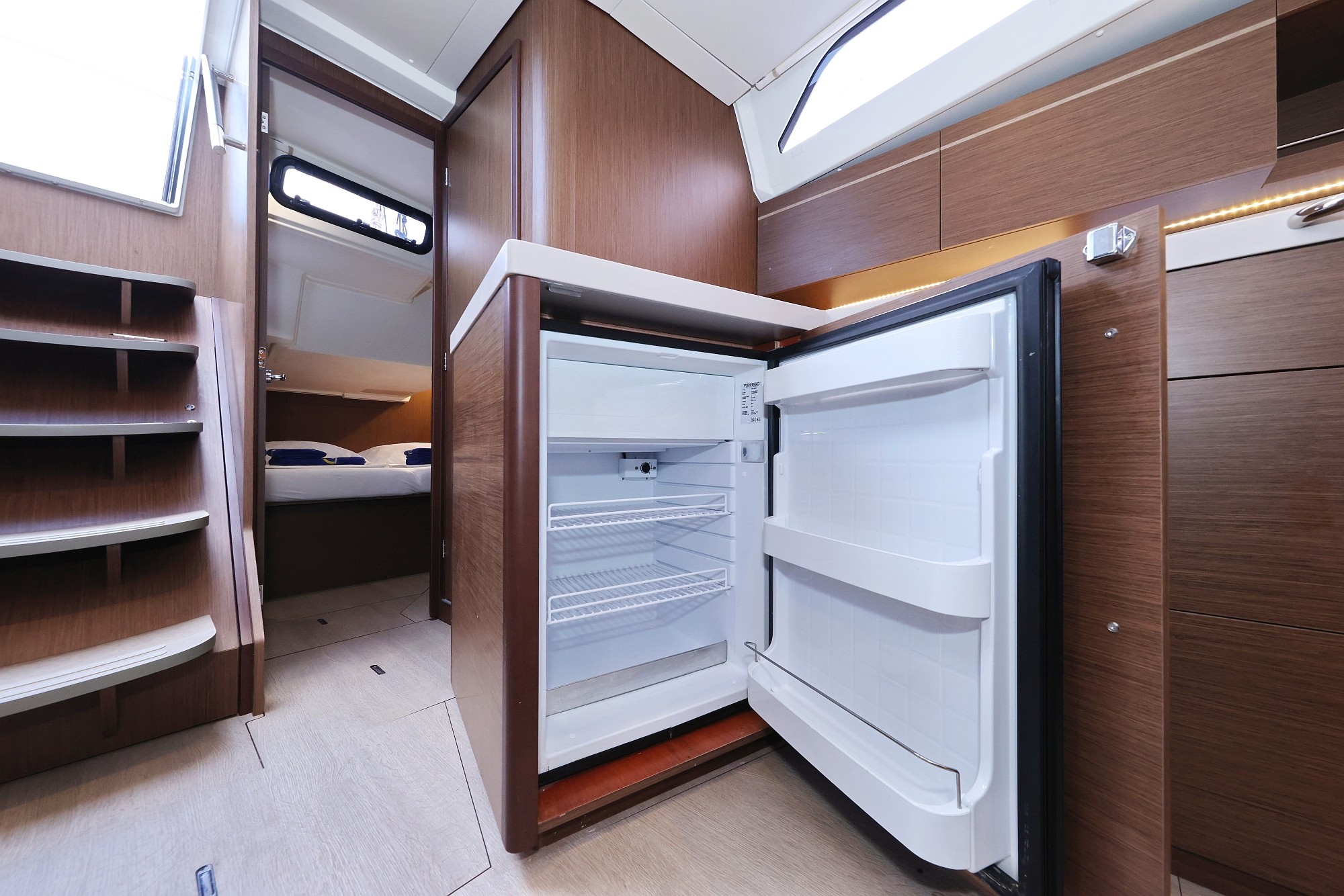 Oceanis 46.1, Zeppelin | Yacht Charter Croatia