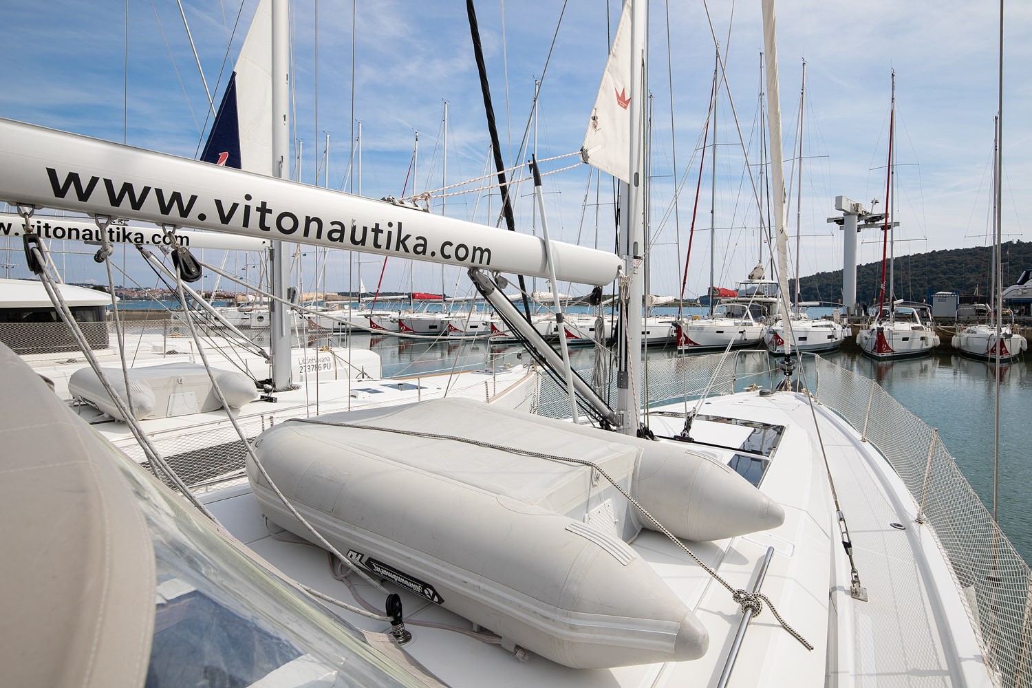 Oceanis 46.1, Amore di Mare | Yacht Charter Croatia