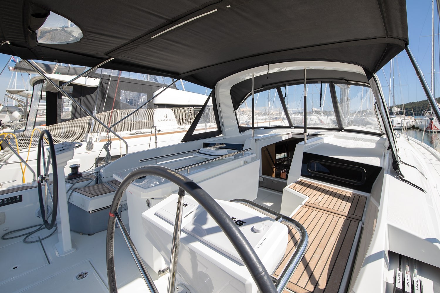 Oceanis 46.1, Vento di Mare | Yacht Charter Croatia