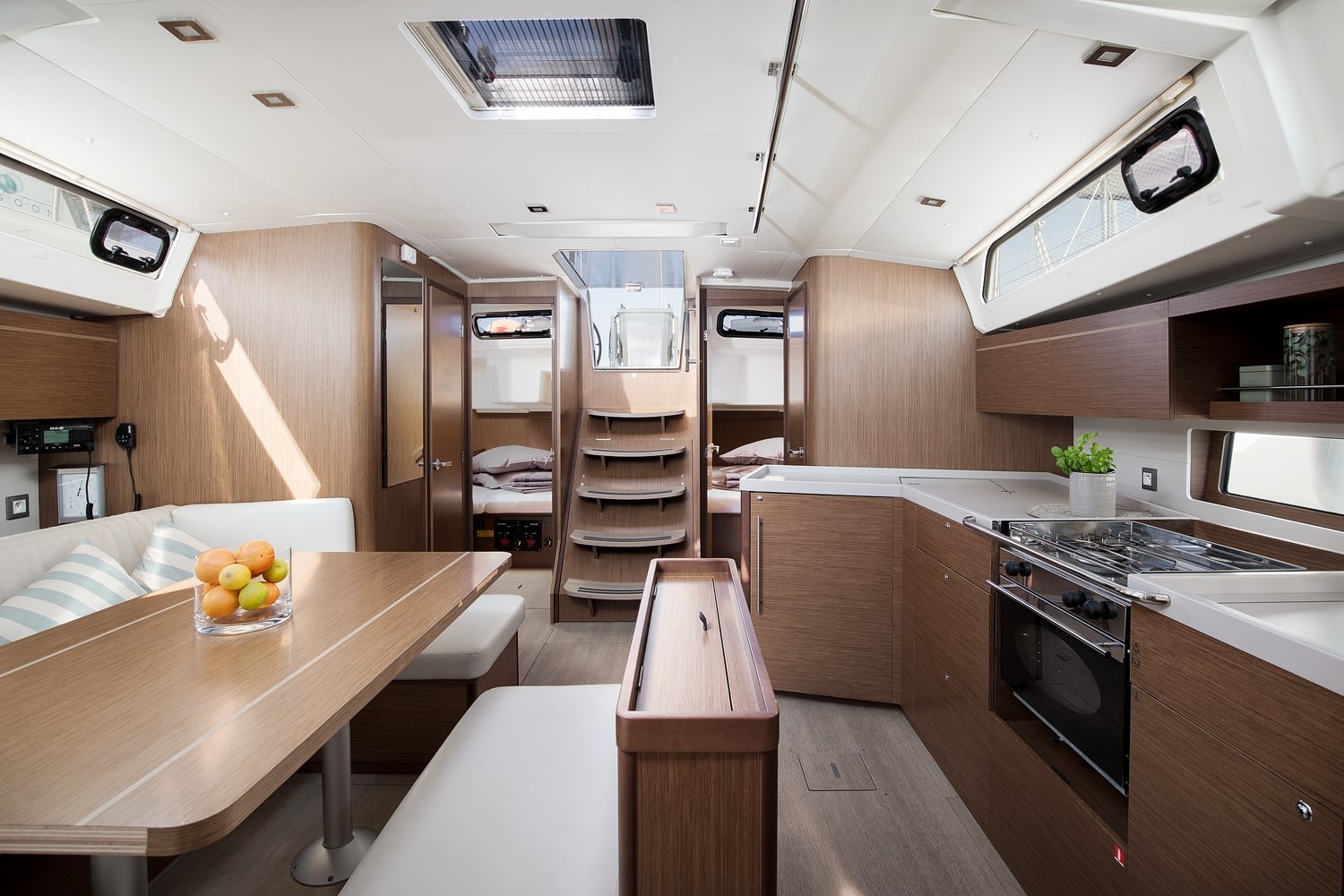 Oceanis 46.1, Vento di Mare | Yacht Charter Croatia