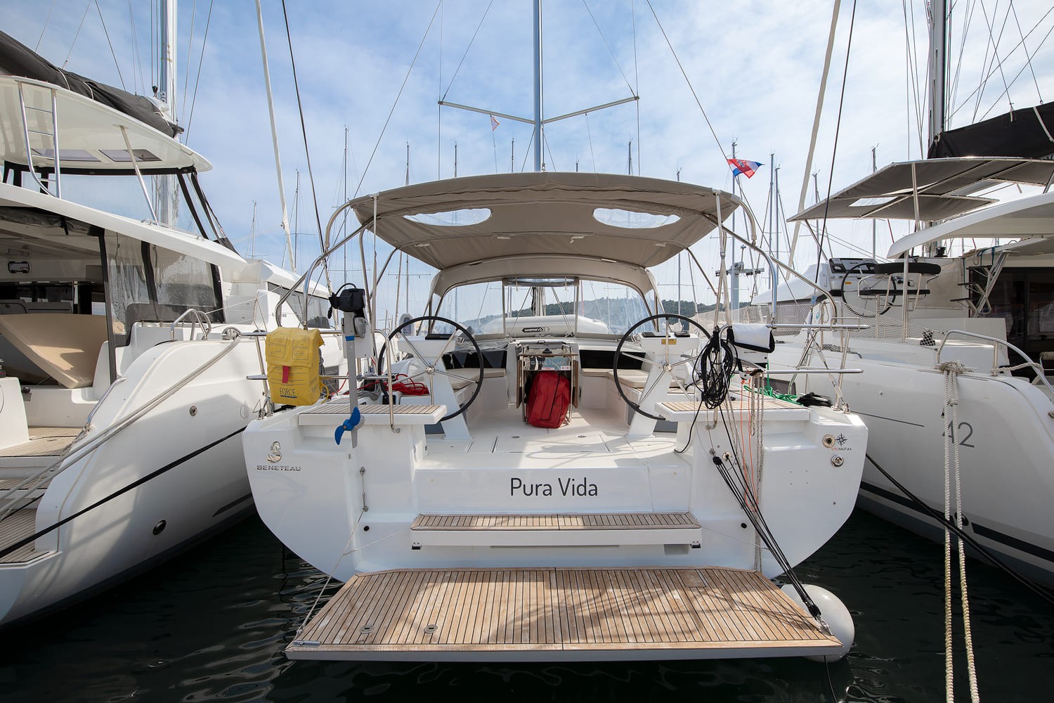 Oceanis 46.1, Pura Vida | Yacht Charter Croatia