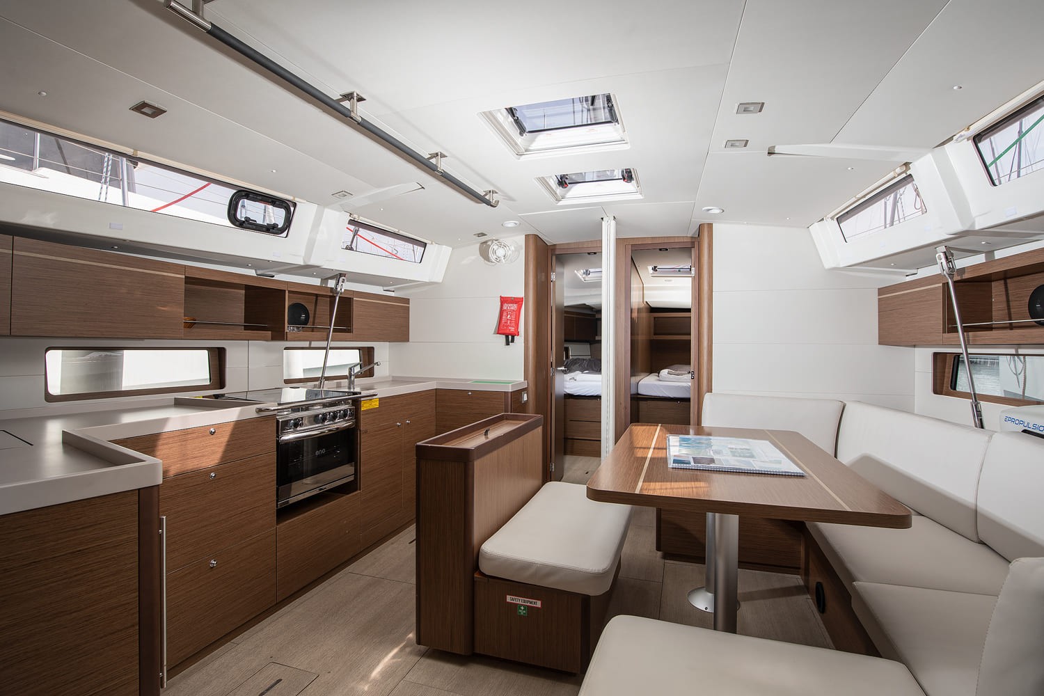 Oceanis 46.1, Pura Vida | Yacht Charter Croatia