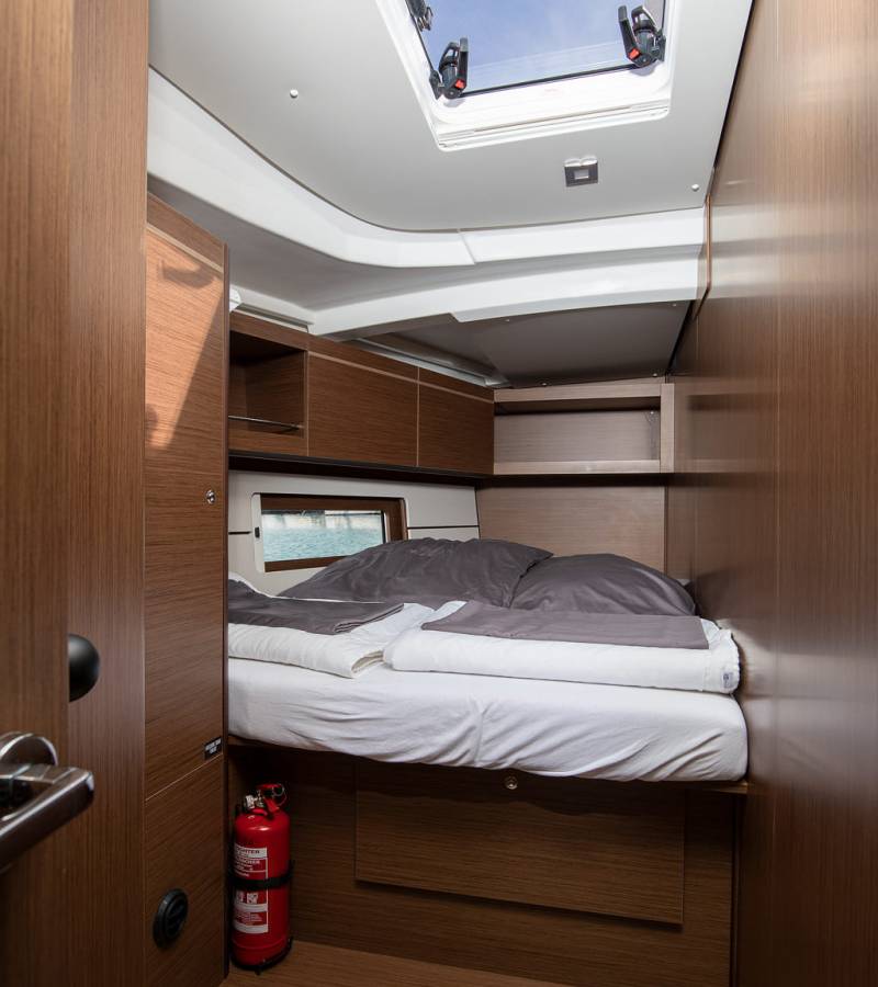 Oceanis 46.1, Pura Vida | Yacht Charter Croatia