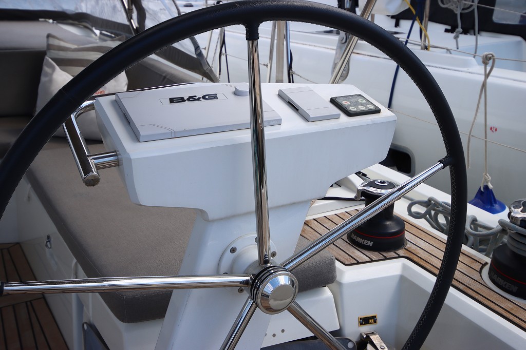 Oceanis 46.1, Liberty | Yacht Charter Croatia