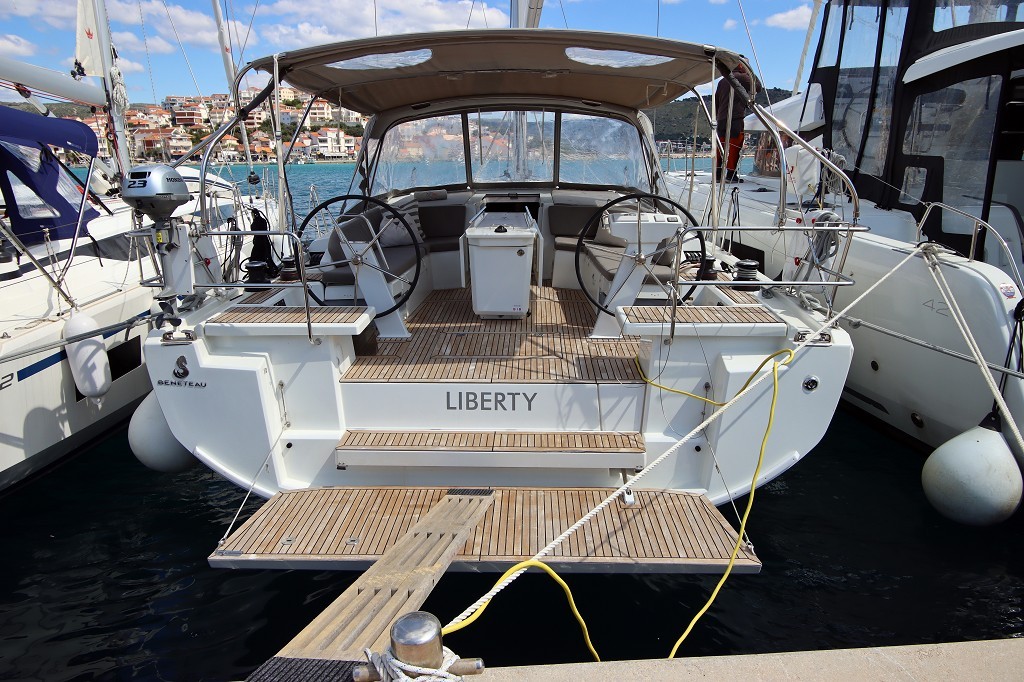 Oceanis 46.1, Liberty | Yacht Charter Croatia