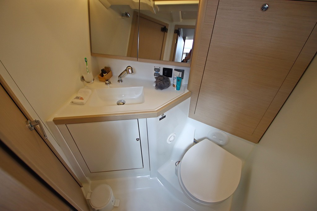 Oceanis 46.1, Liberty | Yacht Charter Croatia