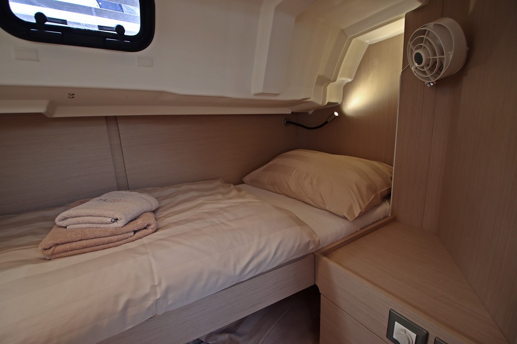 Oceanis 46.1, Liberty | Yacht Charter Croatia