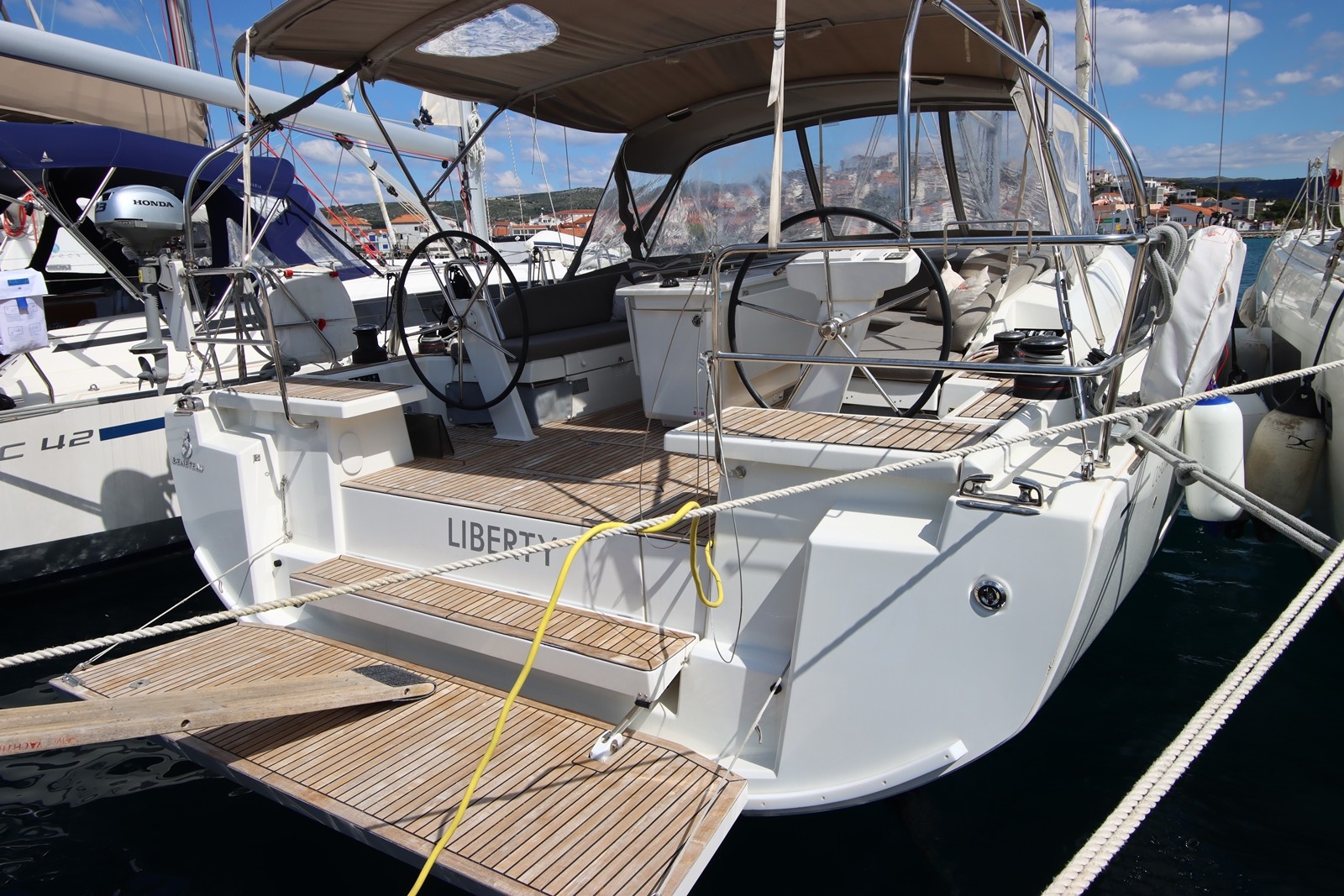Oceanis 46.1, Liberty | Yacht Charter Croatia