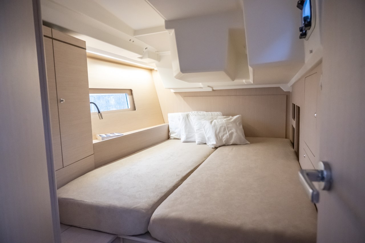 Oceanis 46.1, Nalu | Yacht Charter Croatia