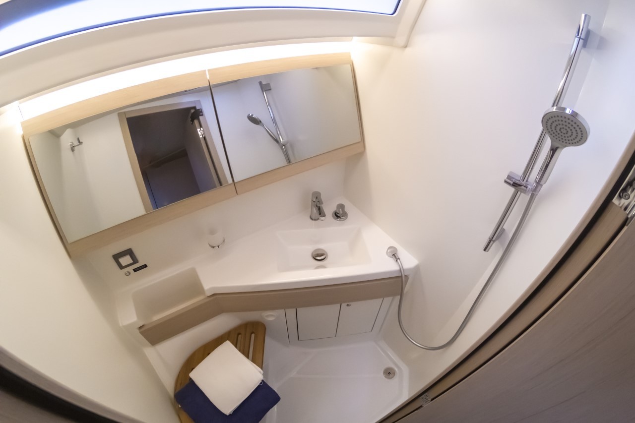Oceanis 46.1, Nalu | Yacht Charter Croatia