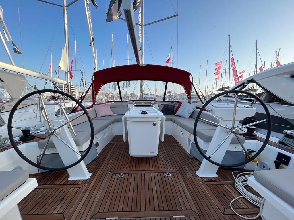 Oceanis 46.1, Nauti Buoy | Yachtcharter Kroatien