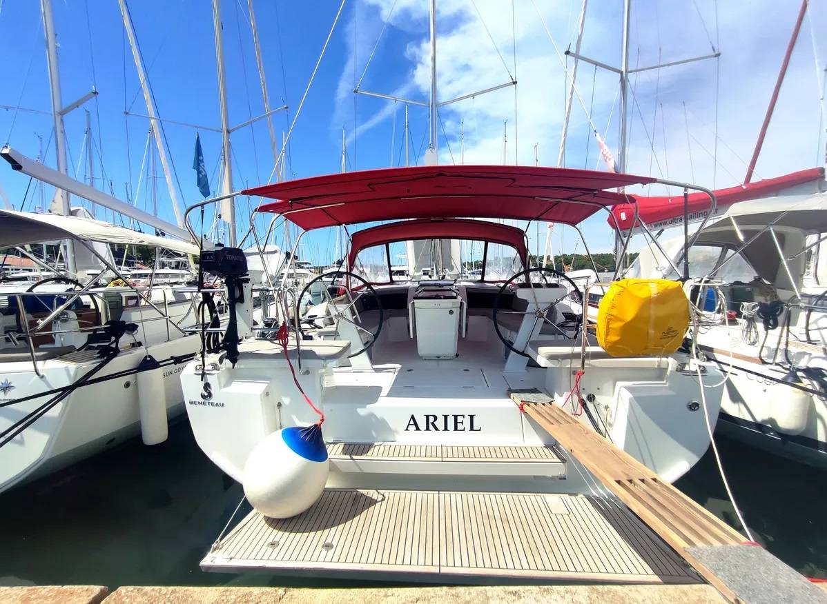 Oceanis 46.1, Ariel | Yacht Charter Croatia