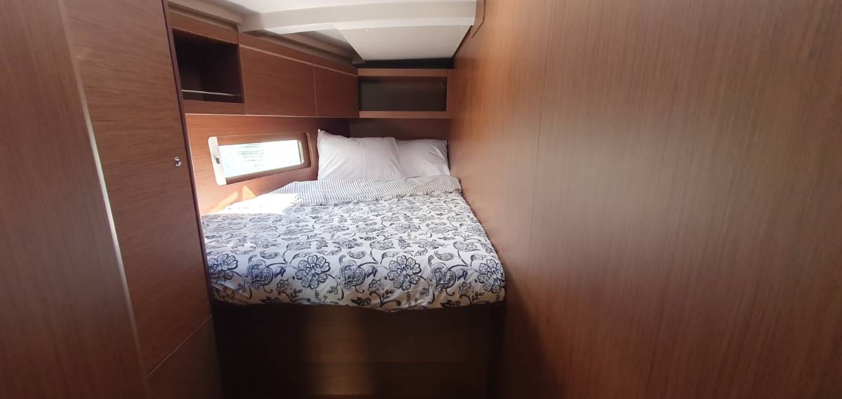 Oceanis 46.1, Dommie | Yacht Charter Croatia