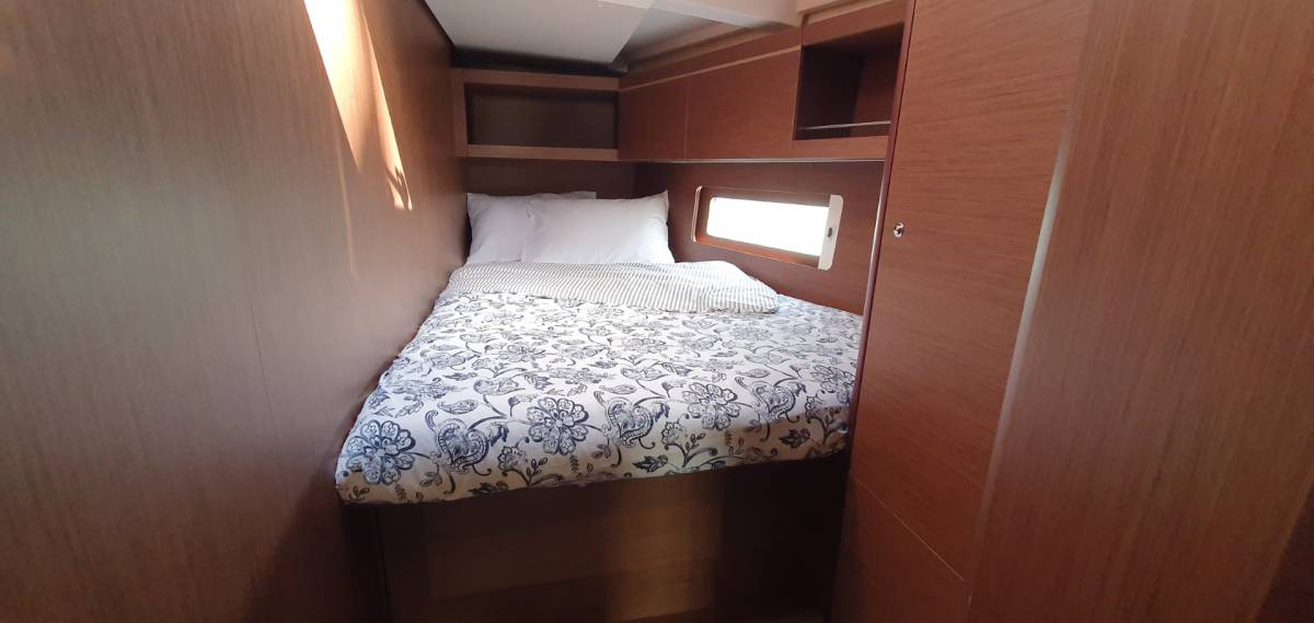 Oceanis 46.1, Dommie | Yacht Charter Croatia