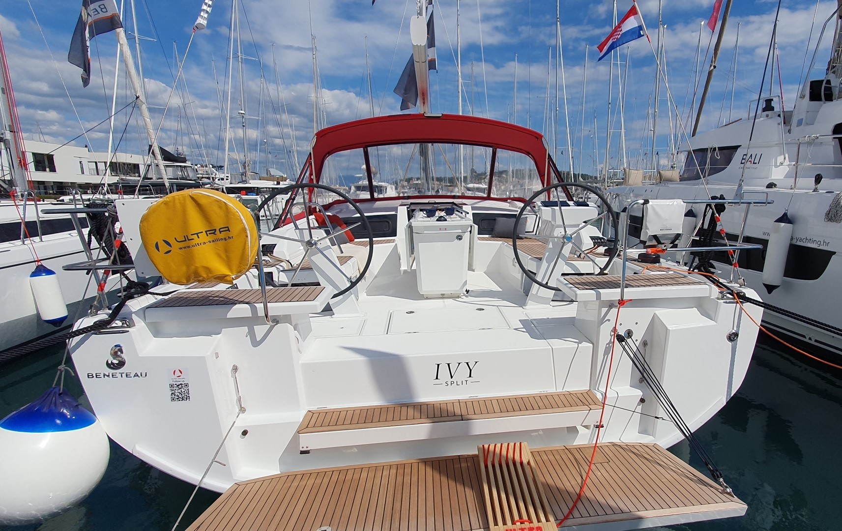 Oceanis 46.1, Ivy | Yacht Charter Croatia