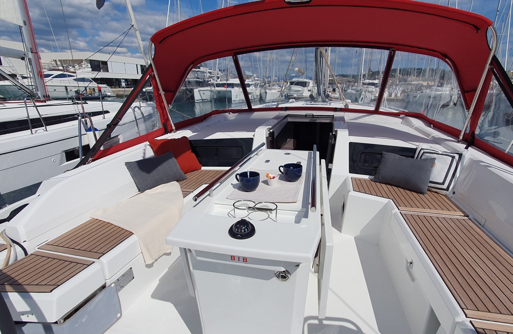 Oceanis 46.1, Ivy | Yacht Charter Croatia