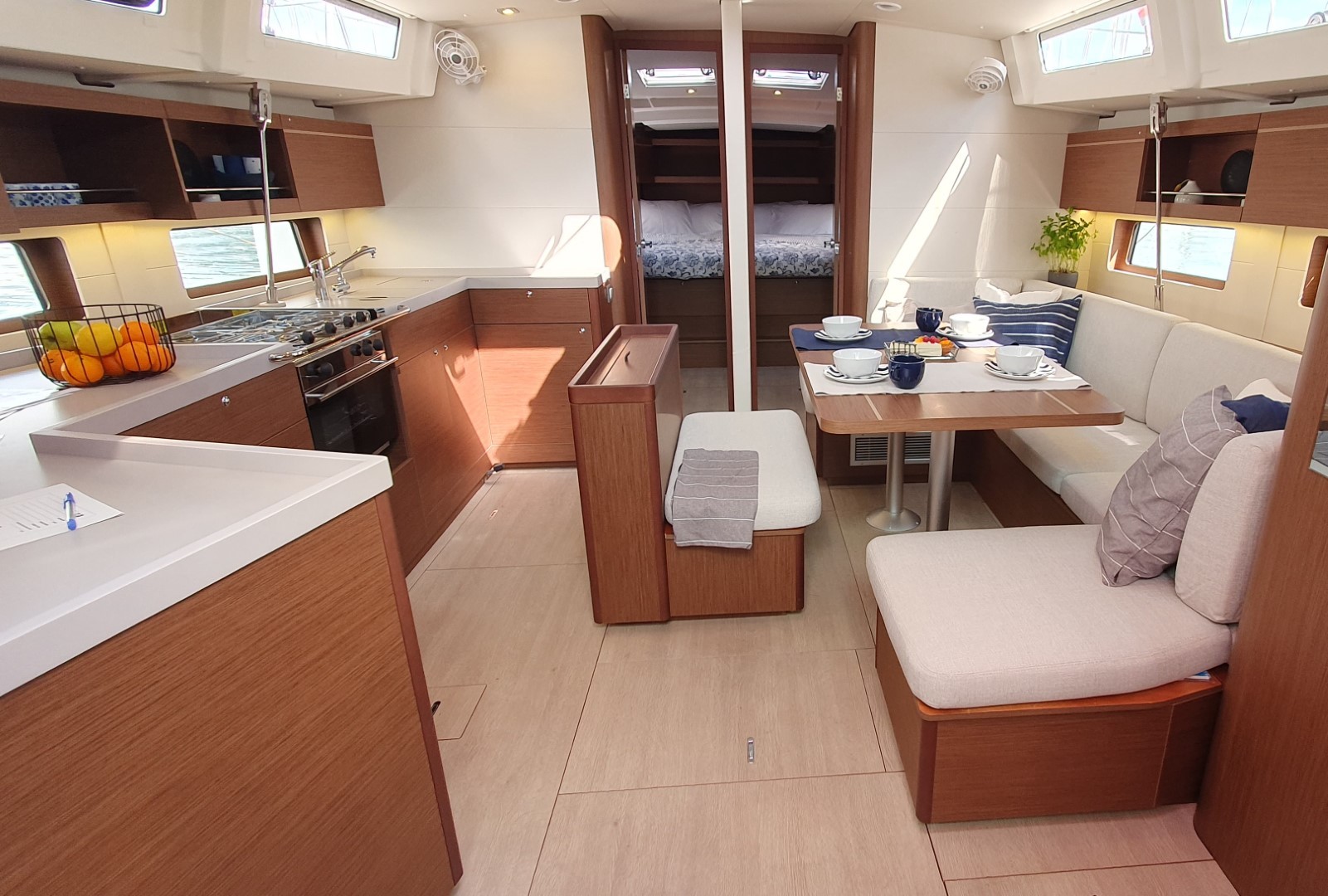 Oceanis 46.1, Ivy | Yacht Charter Croatia