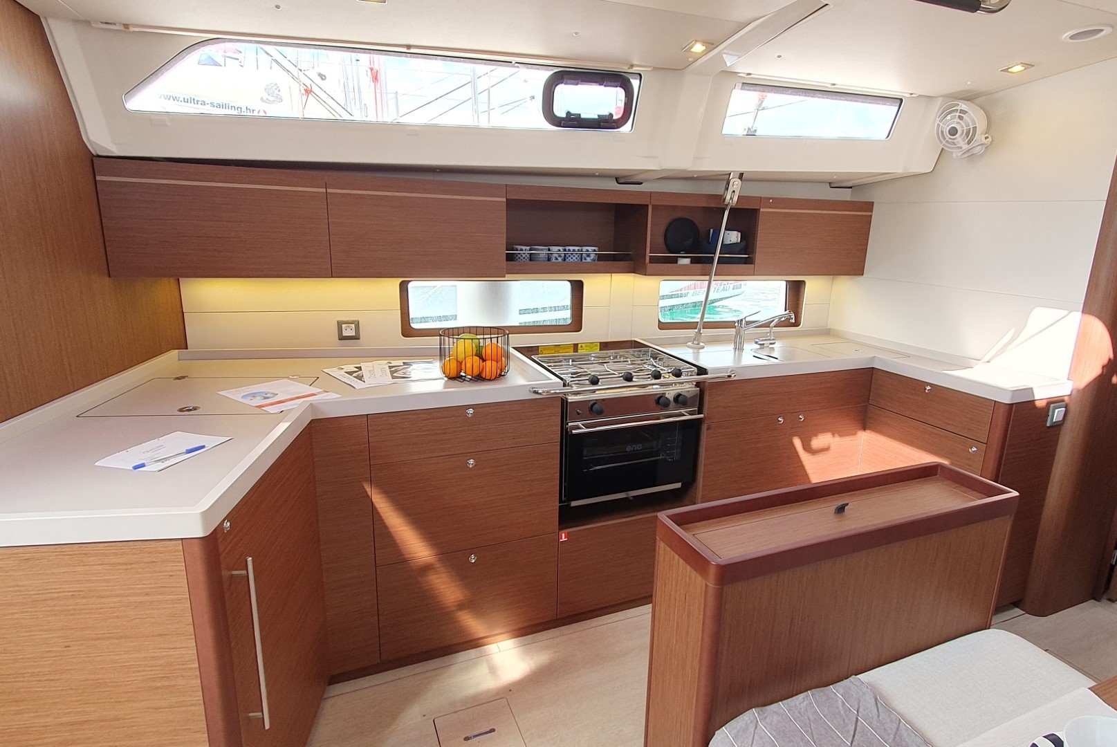 Oceanis 46.1, Ivy | Yacht Charter Croatia