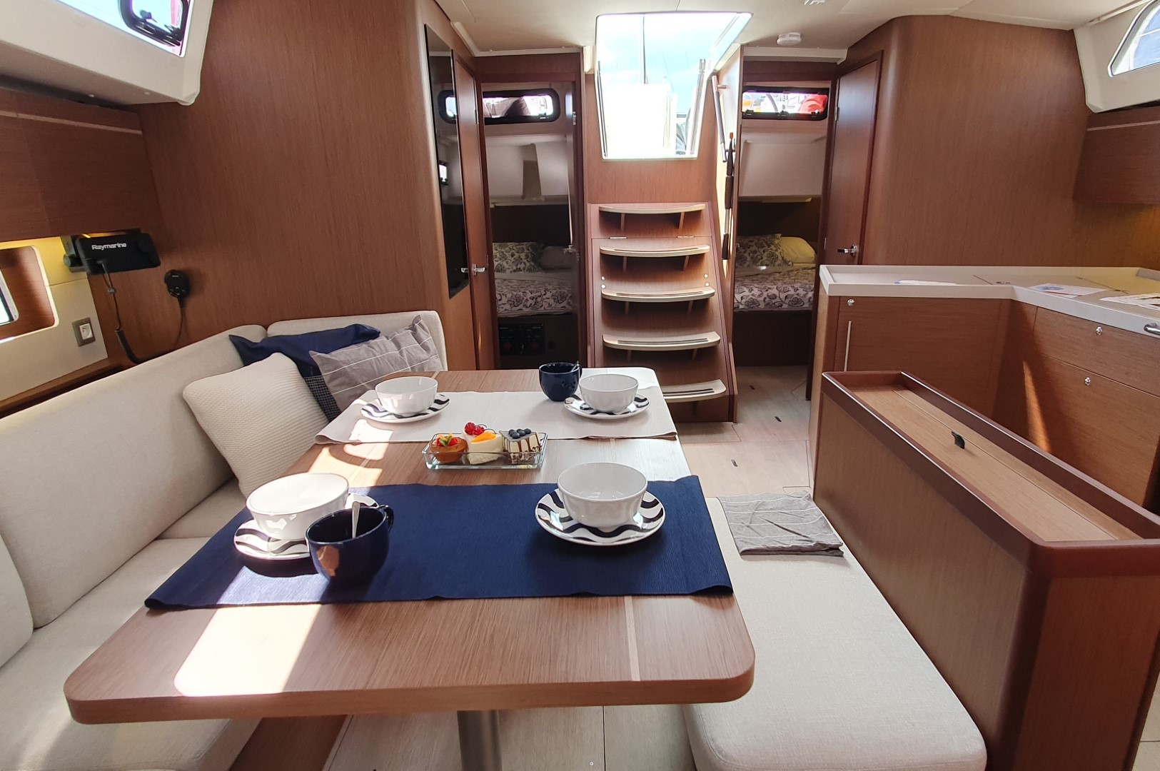 Oceanis 46.1, Ivy | Yacht Charter Croatia