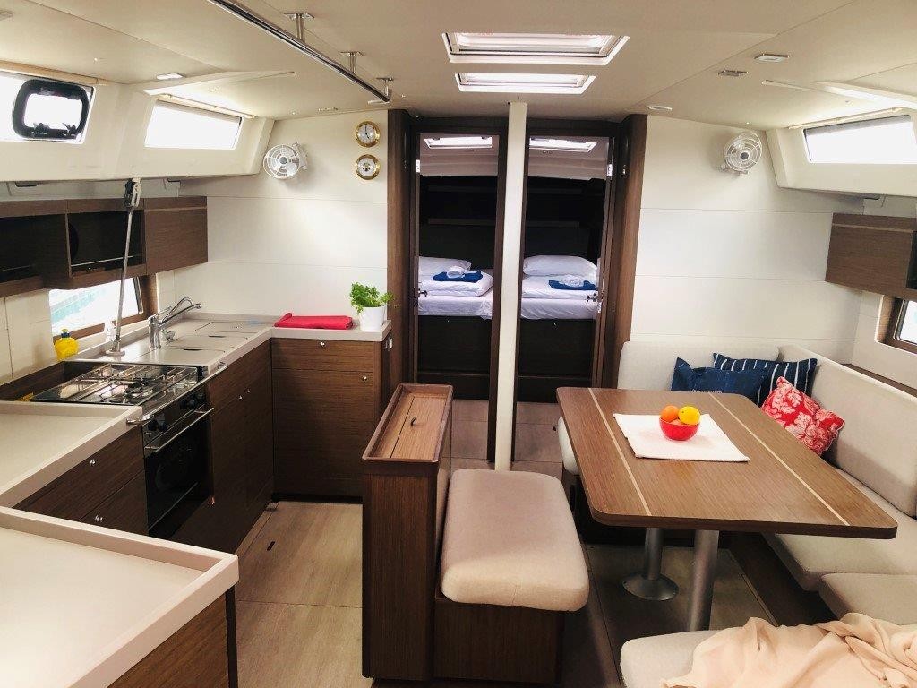 Oceanis 46.1, Princess Mia | Yacht Charter Croatia