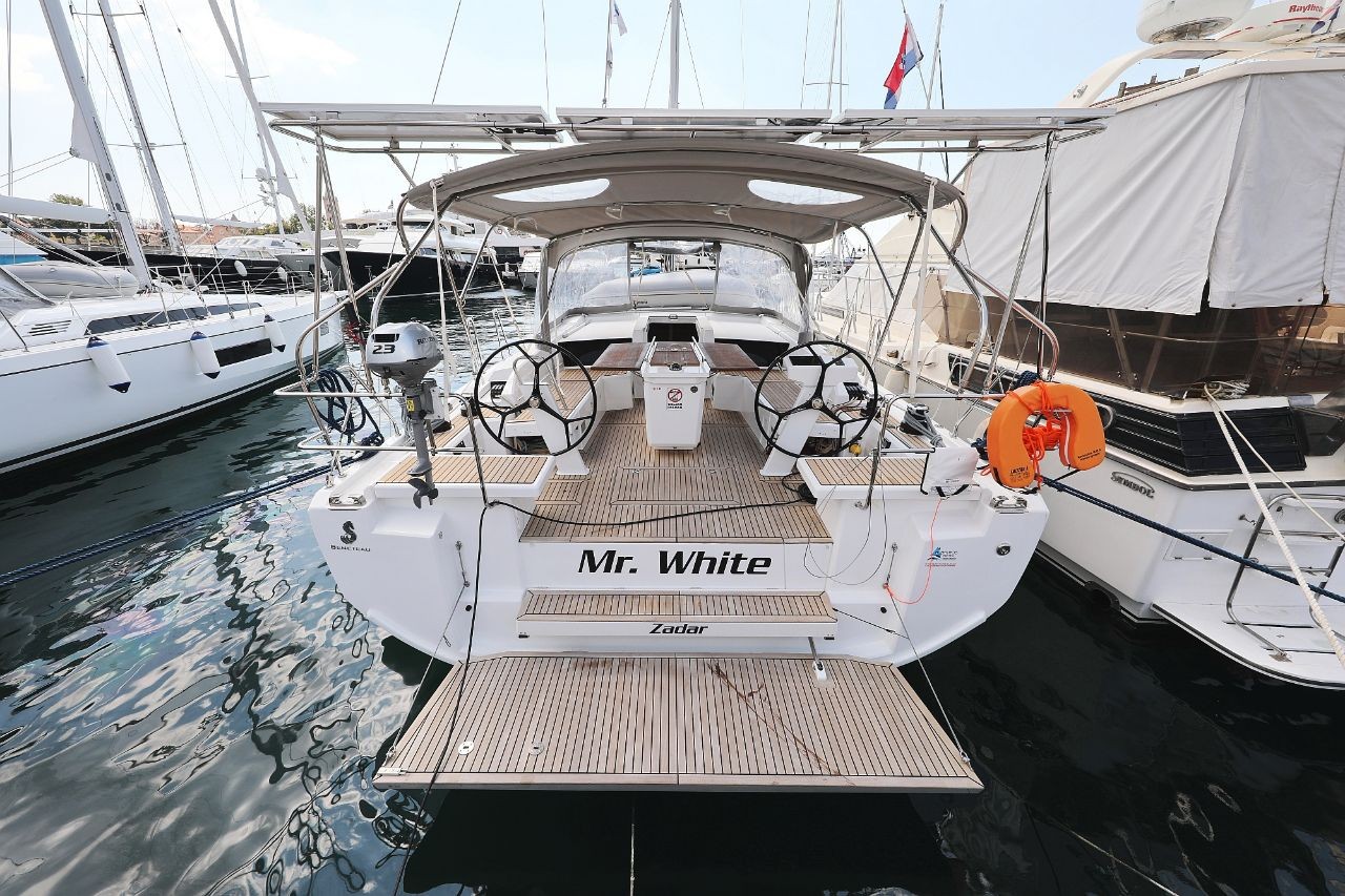 Oceanis 46.1, Mr.White | Yacht Charter Croatia