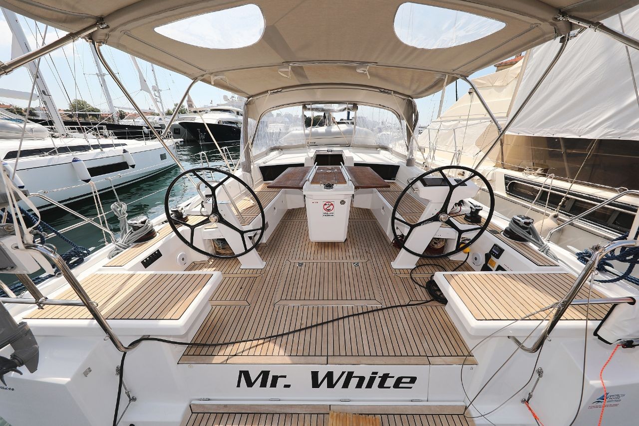 Oceanis 46.1, Mr.White | Yacht Charter Croatia