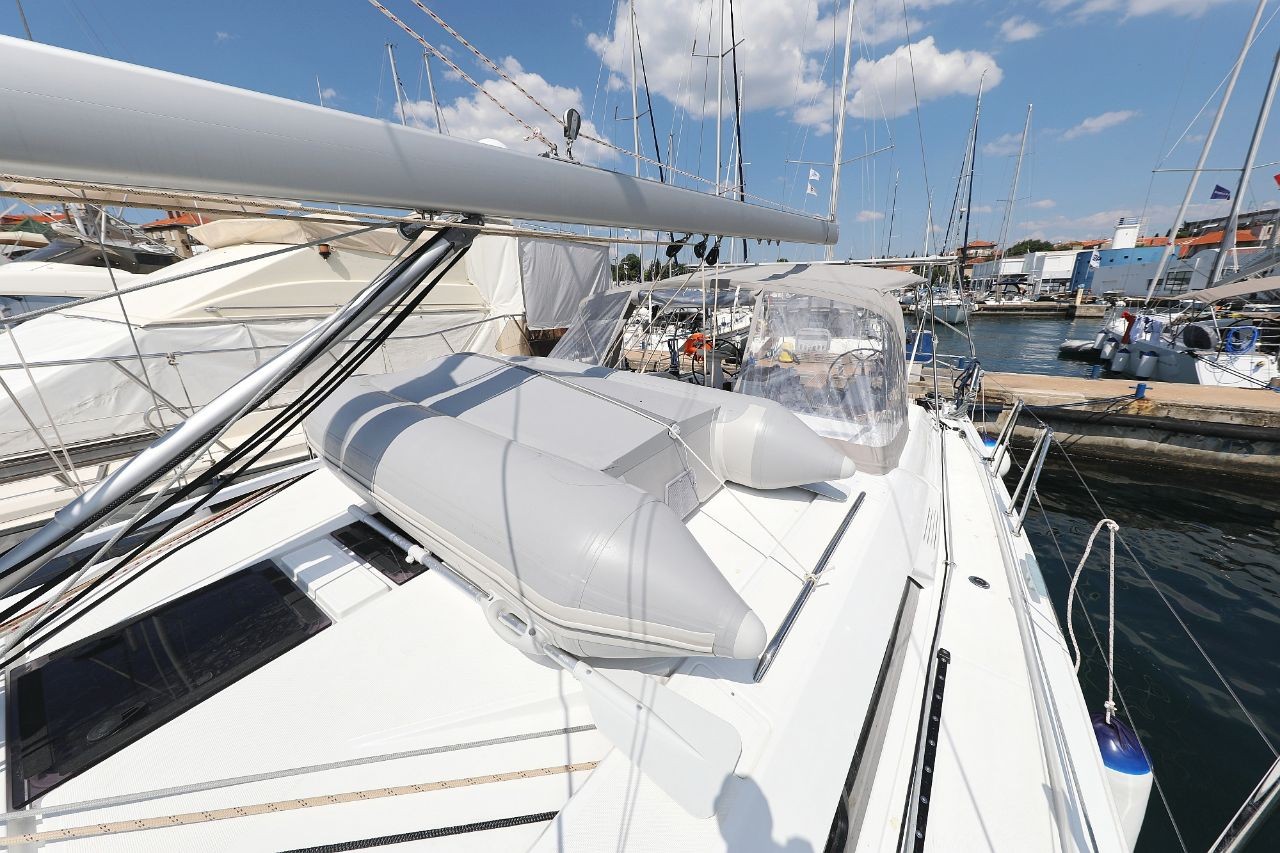 Oceanis 46.1, Mr.White | Yacht Charter Croatia