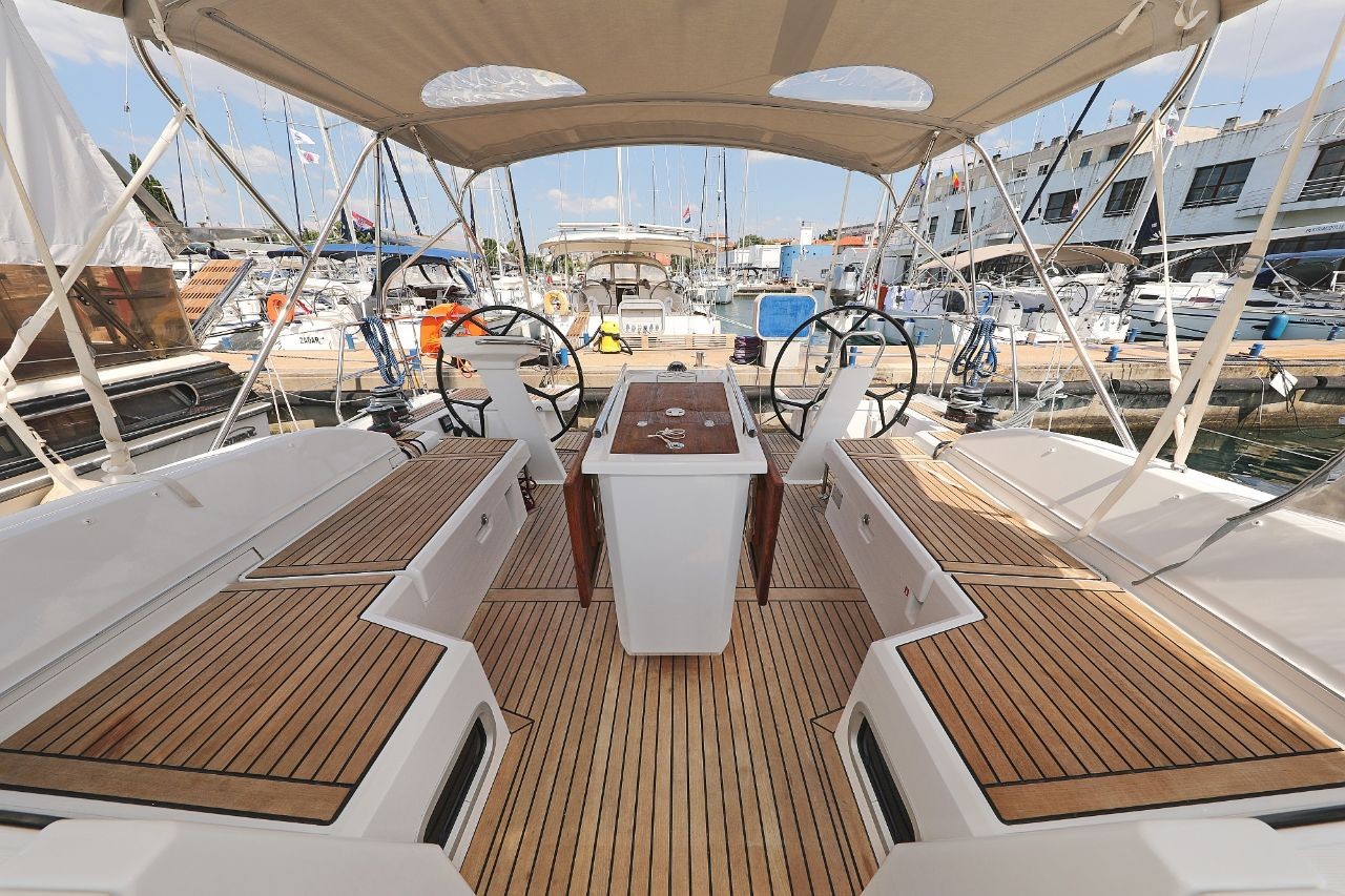 Oceanis 46.1, Mr.White | Yacht Charter Croatia