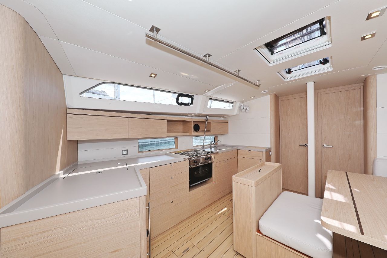 Oceanis 46.1, Mr.White | Yacht Charter Croatia